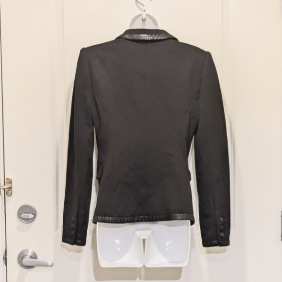 EUC Juicy Couture 6 Women's Faux Snakeskin Detail Tuxedo Style Blazer - Picture 5 of 8
